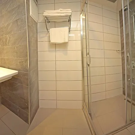 Lejlighedshotel Vega 4*